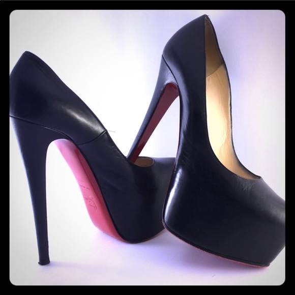 Christian Louboutin Daffodile pumps 8.5 authentic! - Picture 4 of 4